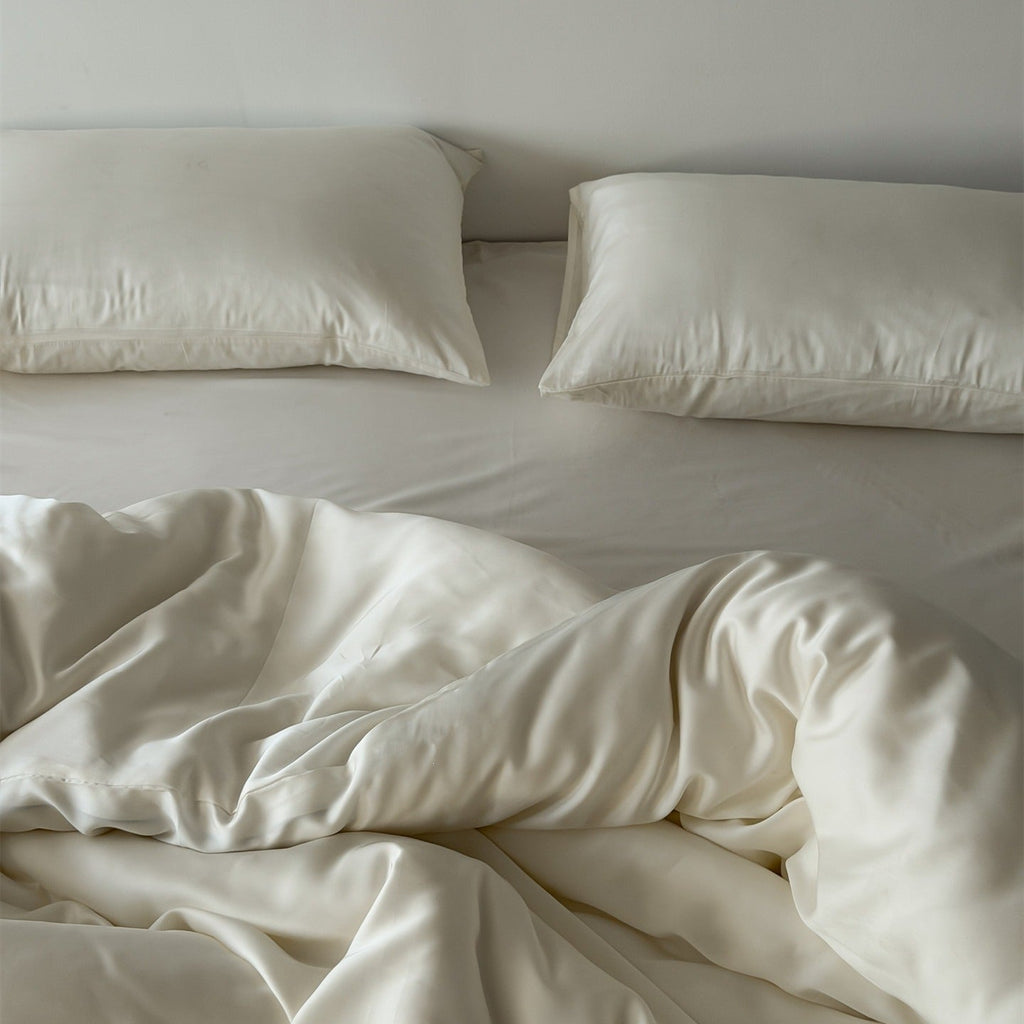 Ruffle Skirt Silky Bedding Set