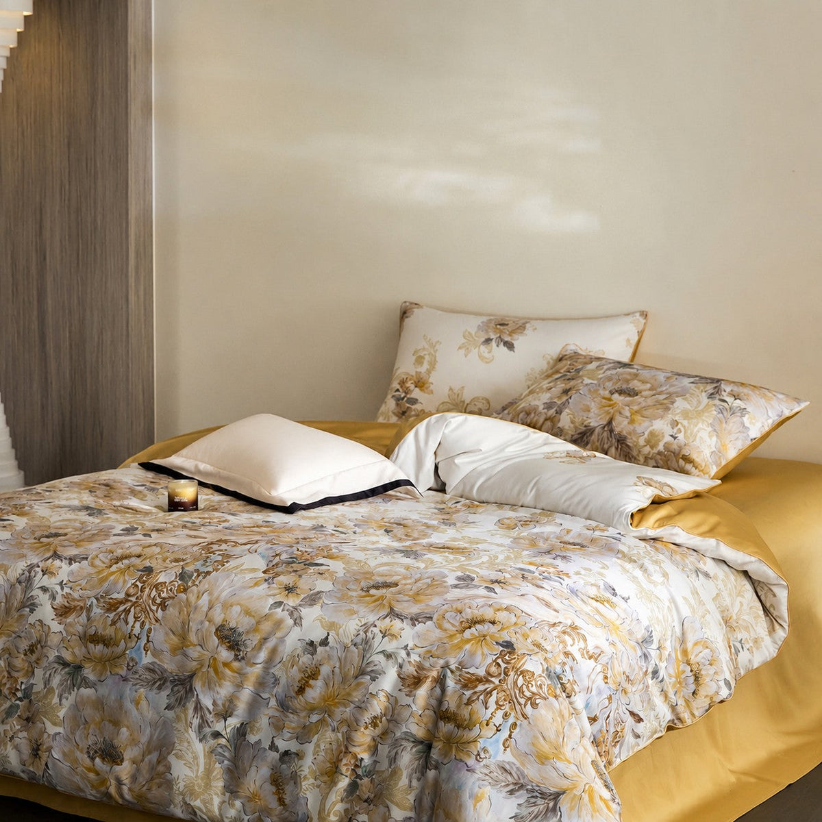 Veloria Floral Egyptian Cotton Bedding Set