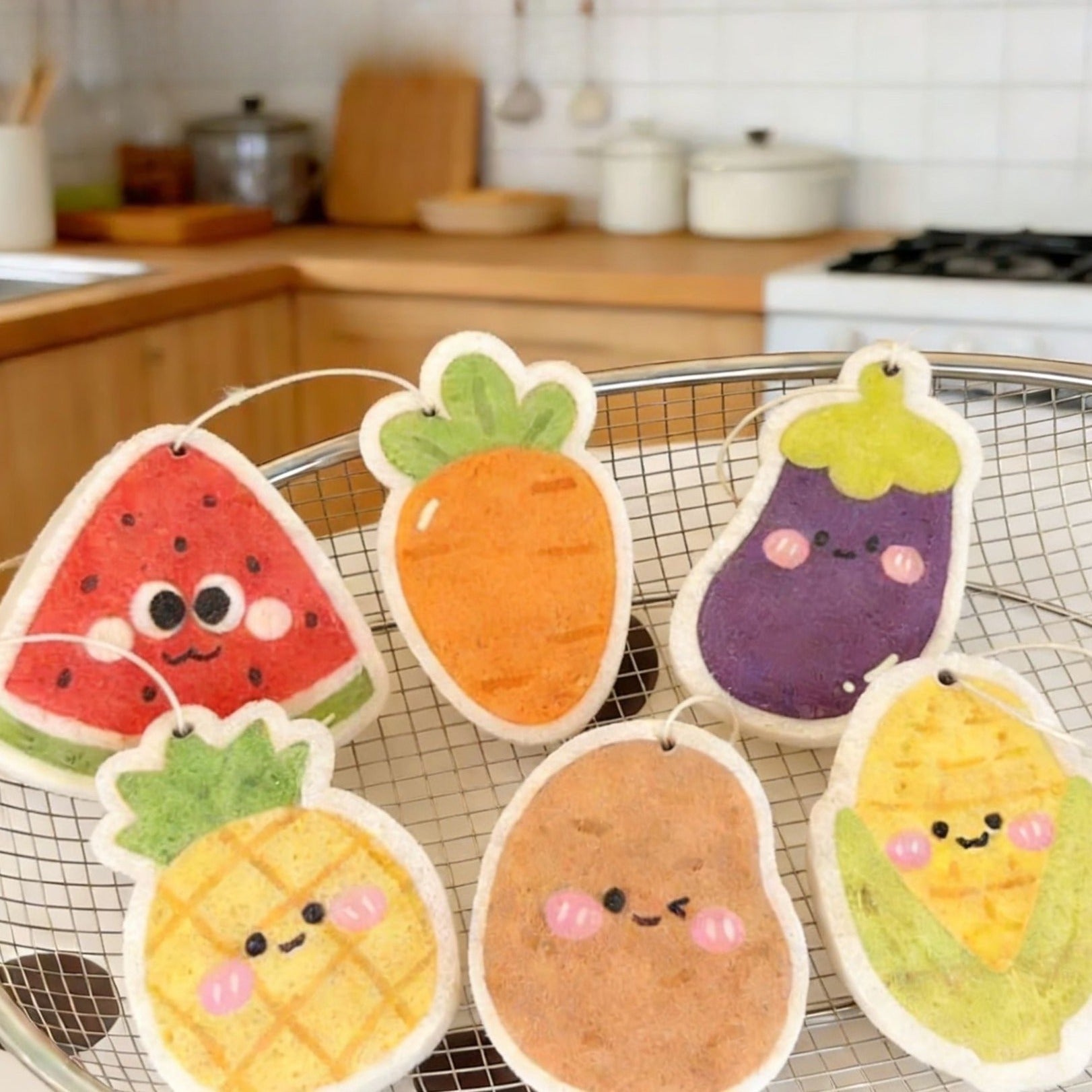 Happy Produce Sponge Set