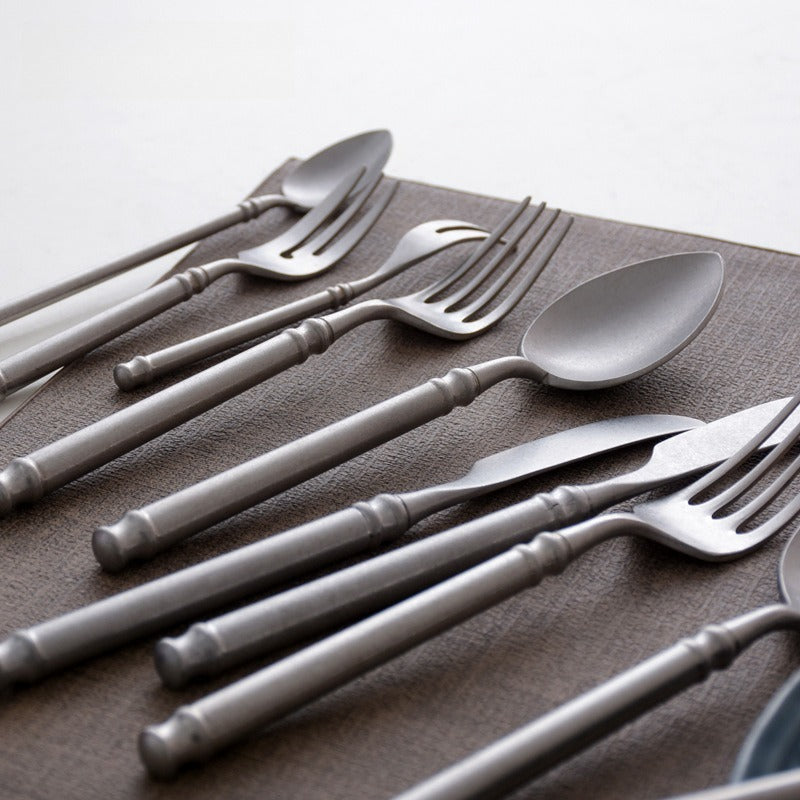 Timeless Pillar Cutlery Set