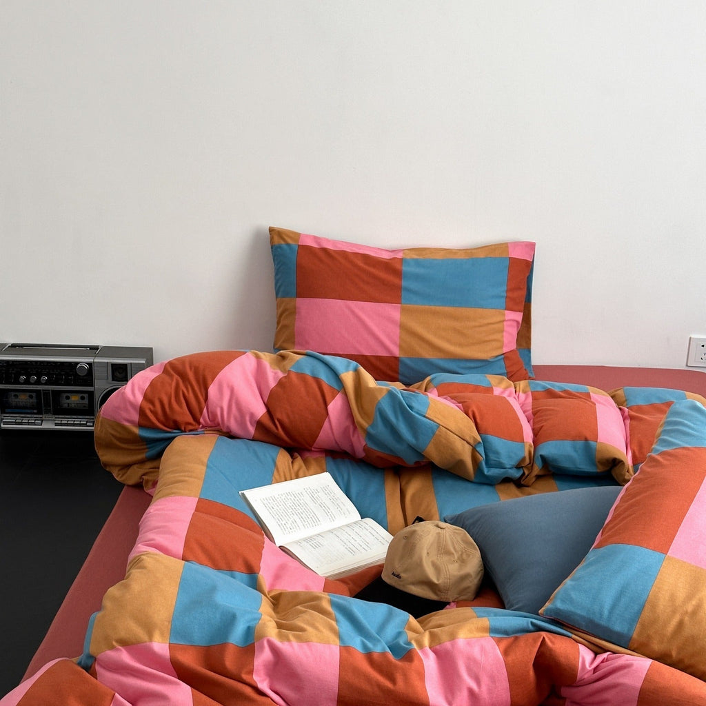 Funky Checkered Bedding Set