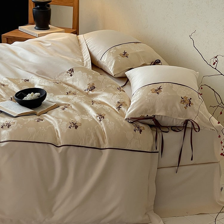 Vintage Floral Embroidery Bedding Set