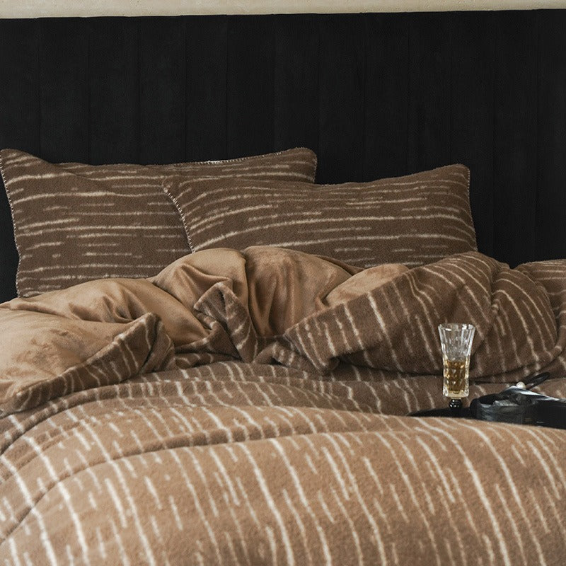 Warm Forest Bedding Set