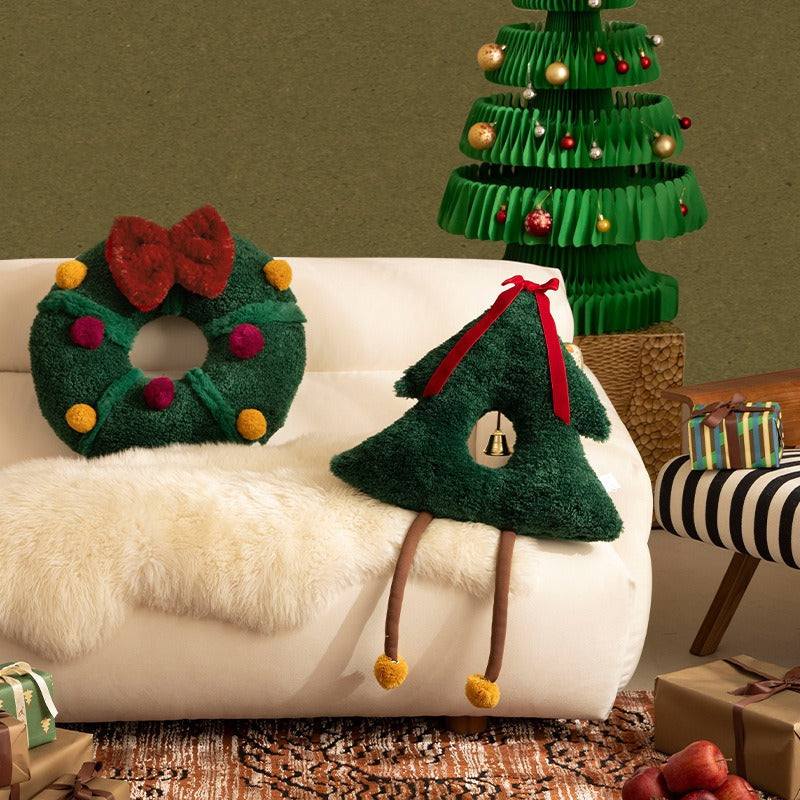 Xmas Wreath Cushion