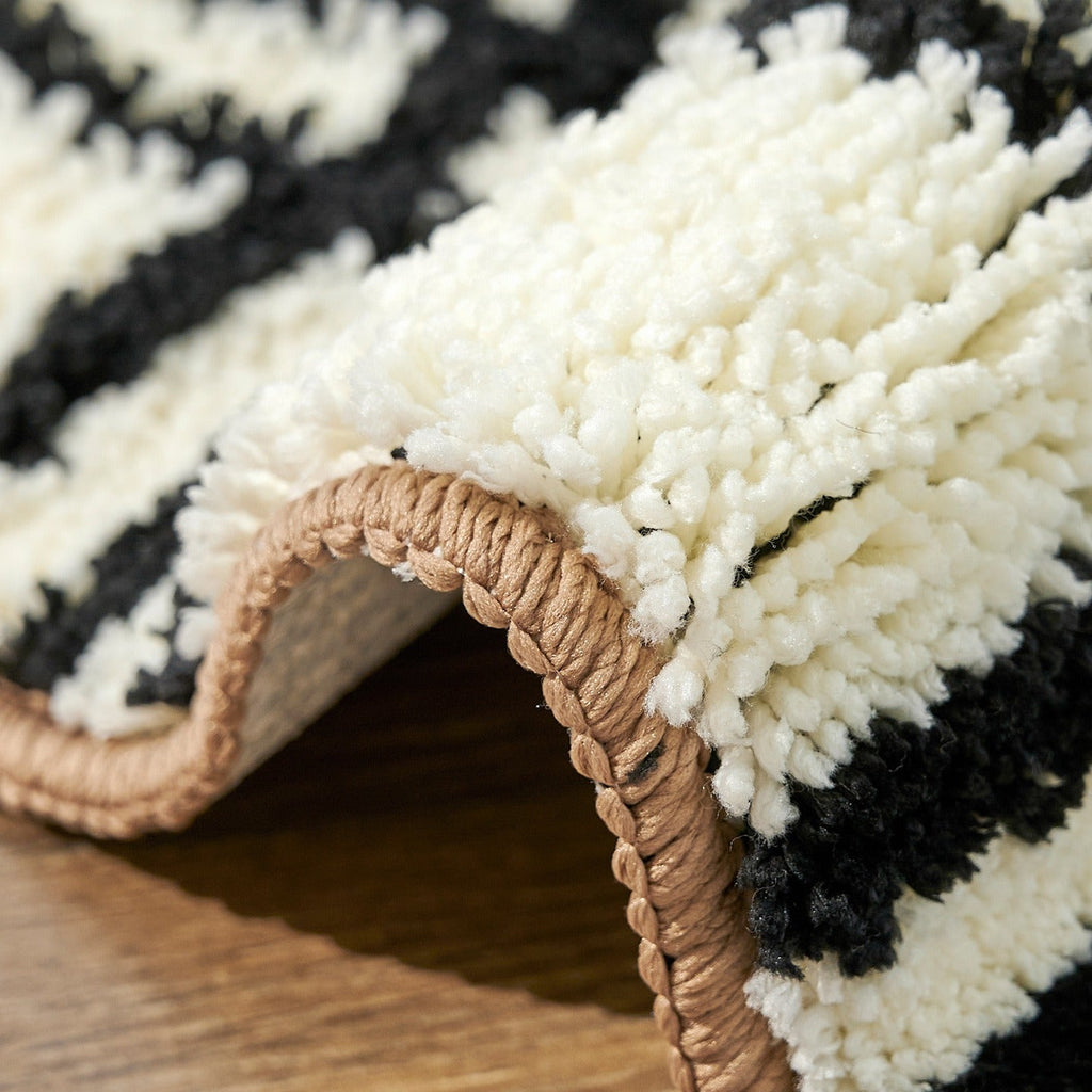 Bauhaus Line Rug