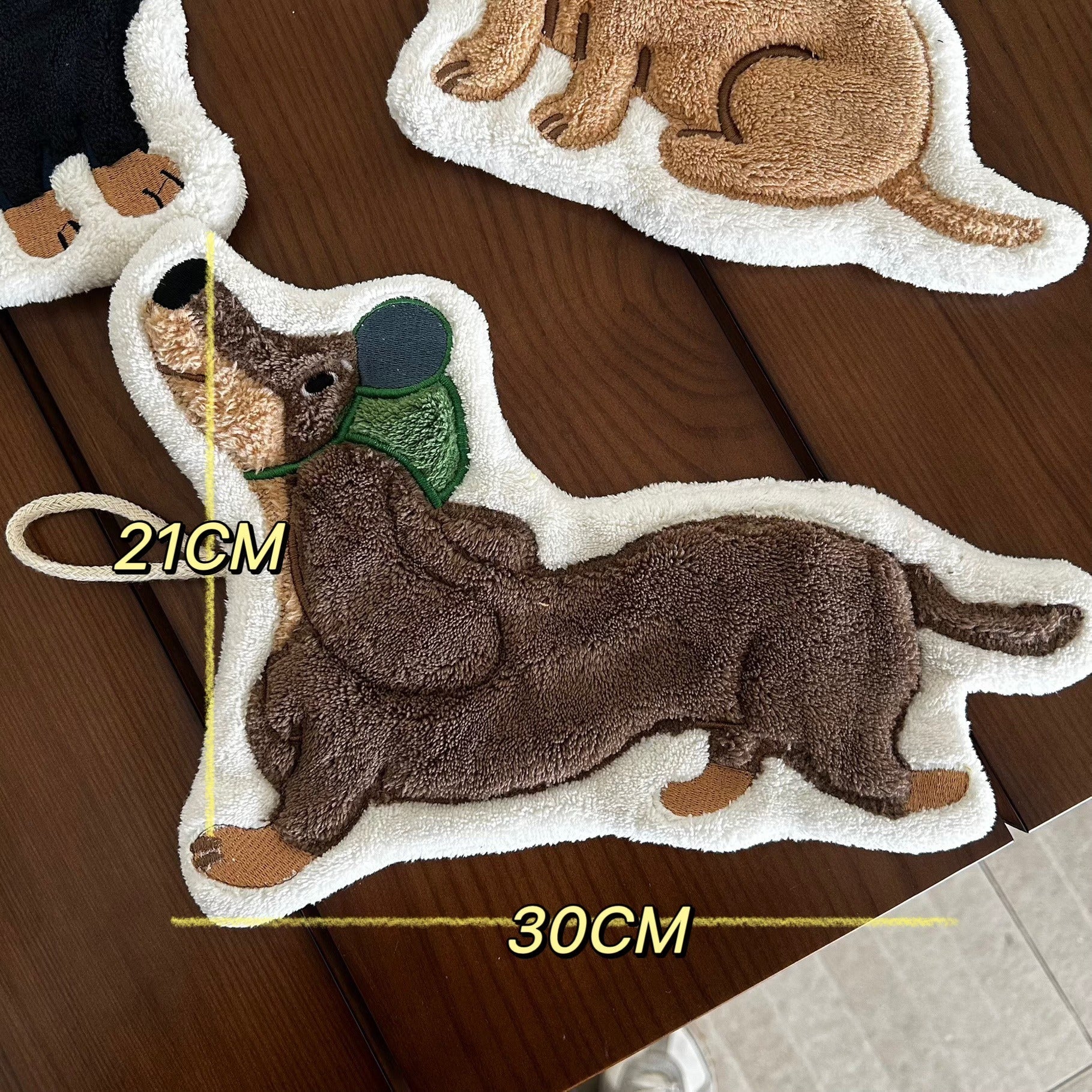Hatventure Dachshund Hanging Hand Towel Set