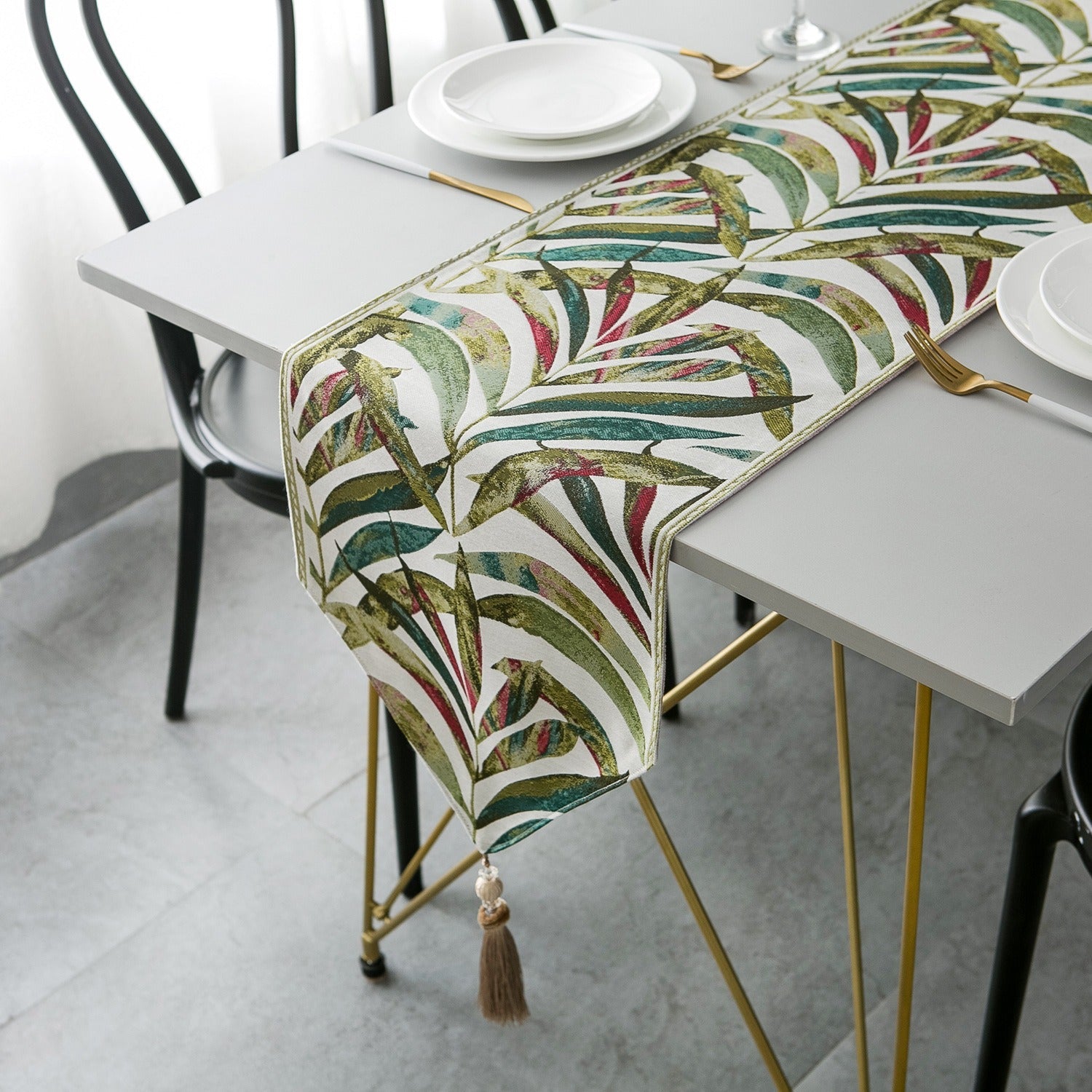 Natural Vibe Table Runner