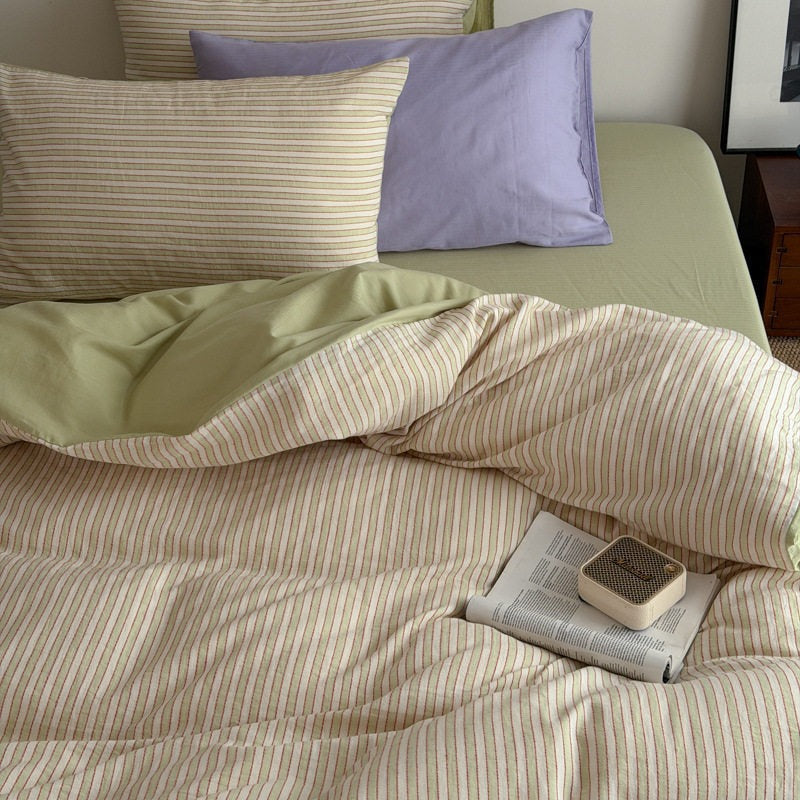 Coastal Stripe Bedding Set