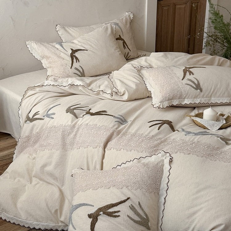 Swallow Migration Bedding Set