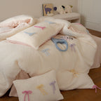 Bow on Cake Bedding Set