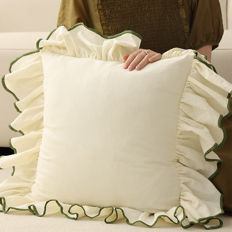 Cozy Ruffle Cushion
