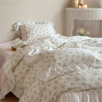Soft Blooming Bedding Set
