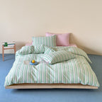 Leisurely Holiday Haven Bedding Set