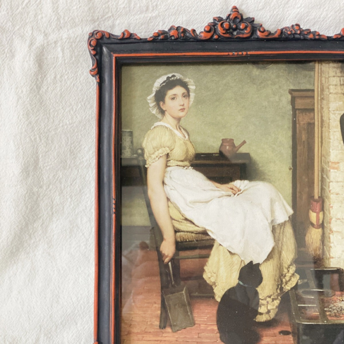 Gothic Ornate Black & Red Frame