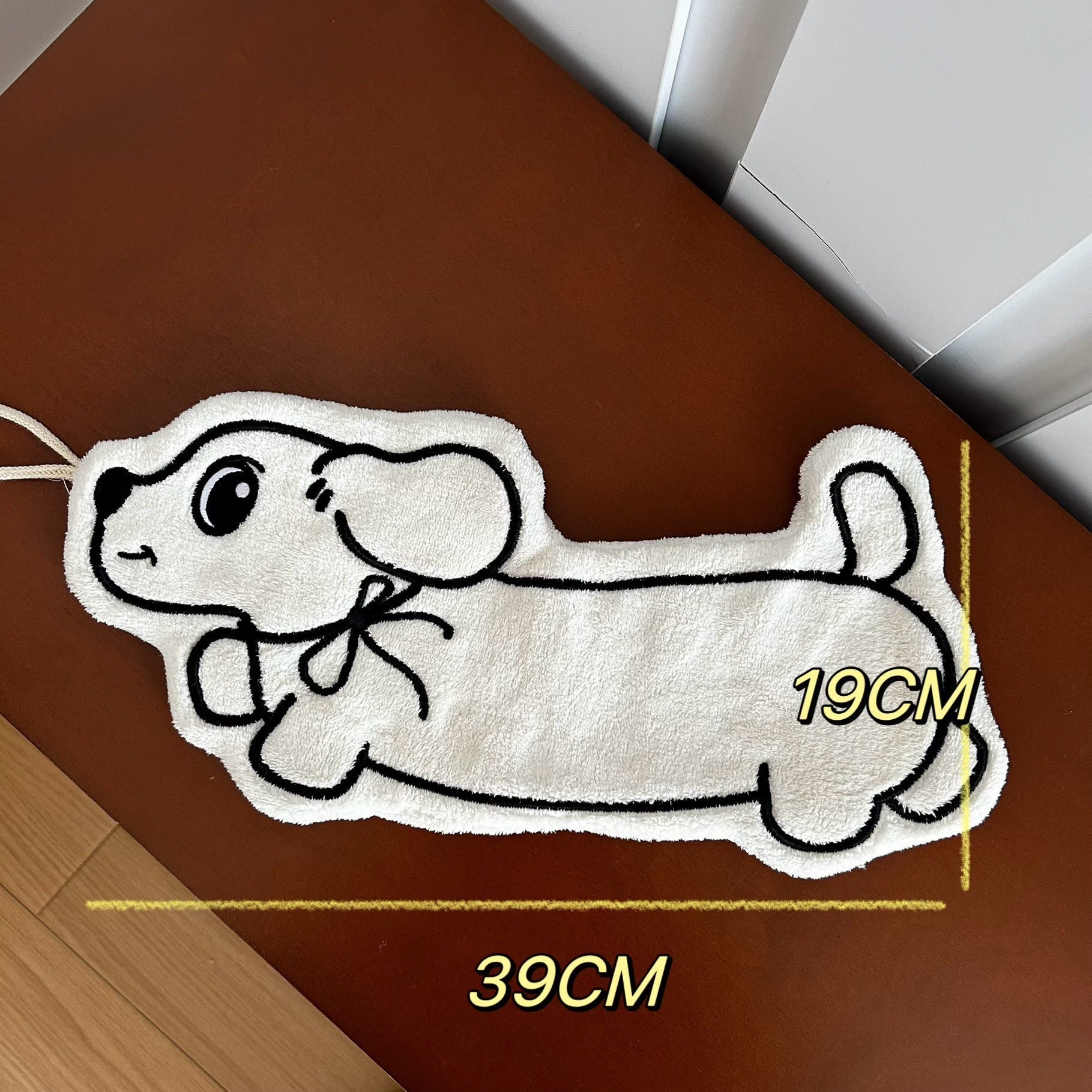 Running Line Dachshund Hanging Hand Towel Set
