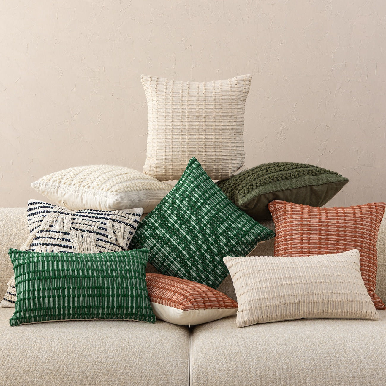 Weave Magic Cushion