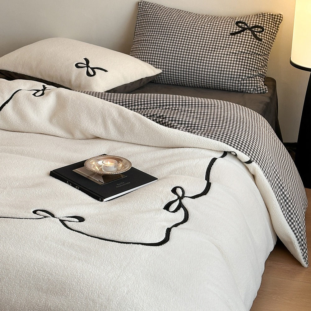 Ribbon Letter Fluffy Bedding Set