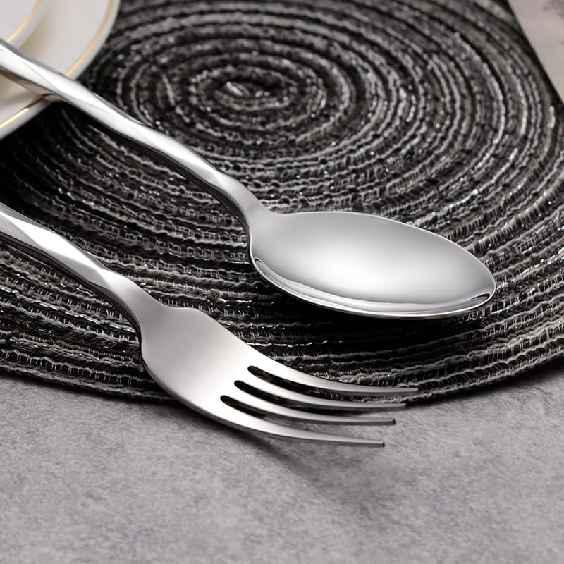 Svelte Silver Faceted Luxury Stainless Steel Cutlery Set
