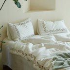 Floral Frame Bedding Set