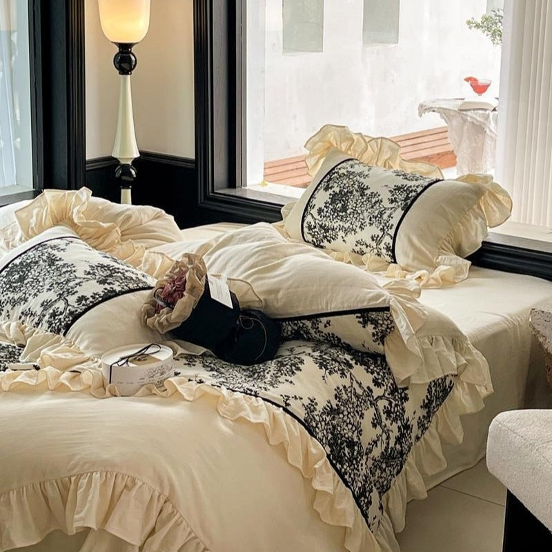 Black Forest Ruffle Bedding Set