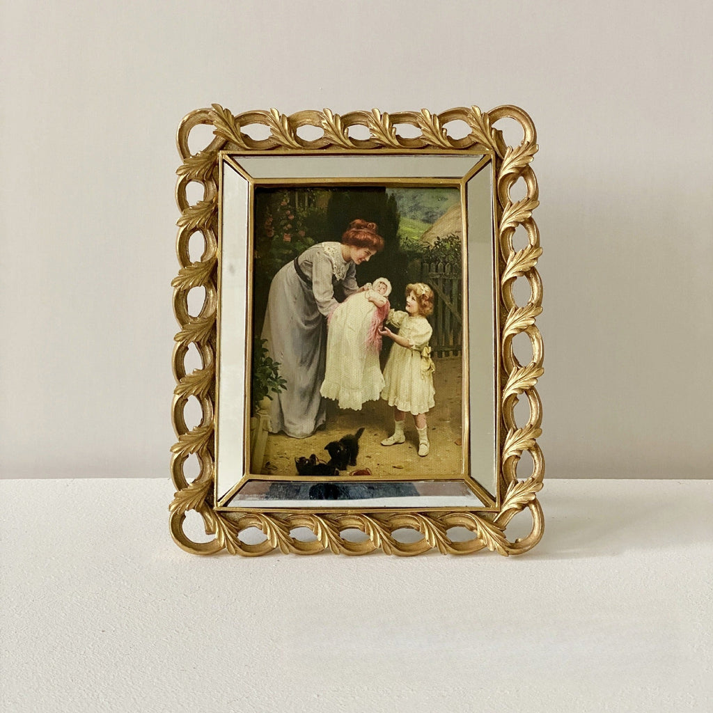Regal Gold Leaf Photo Frame
