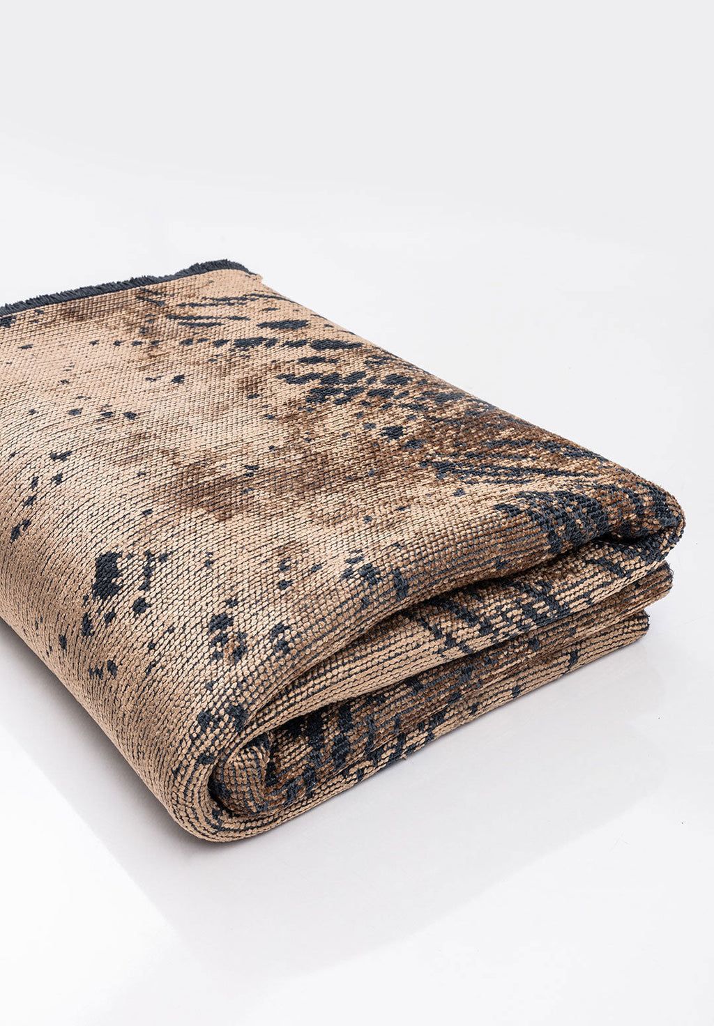 Rustic Dark Beige - Matte Black Rug