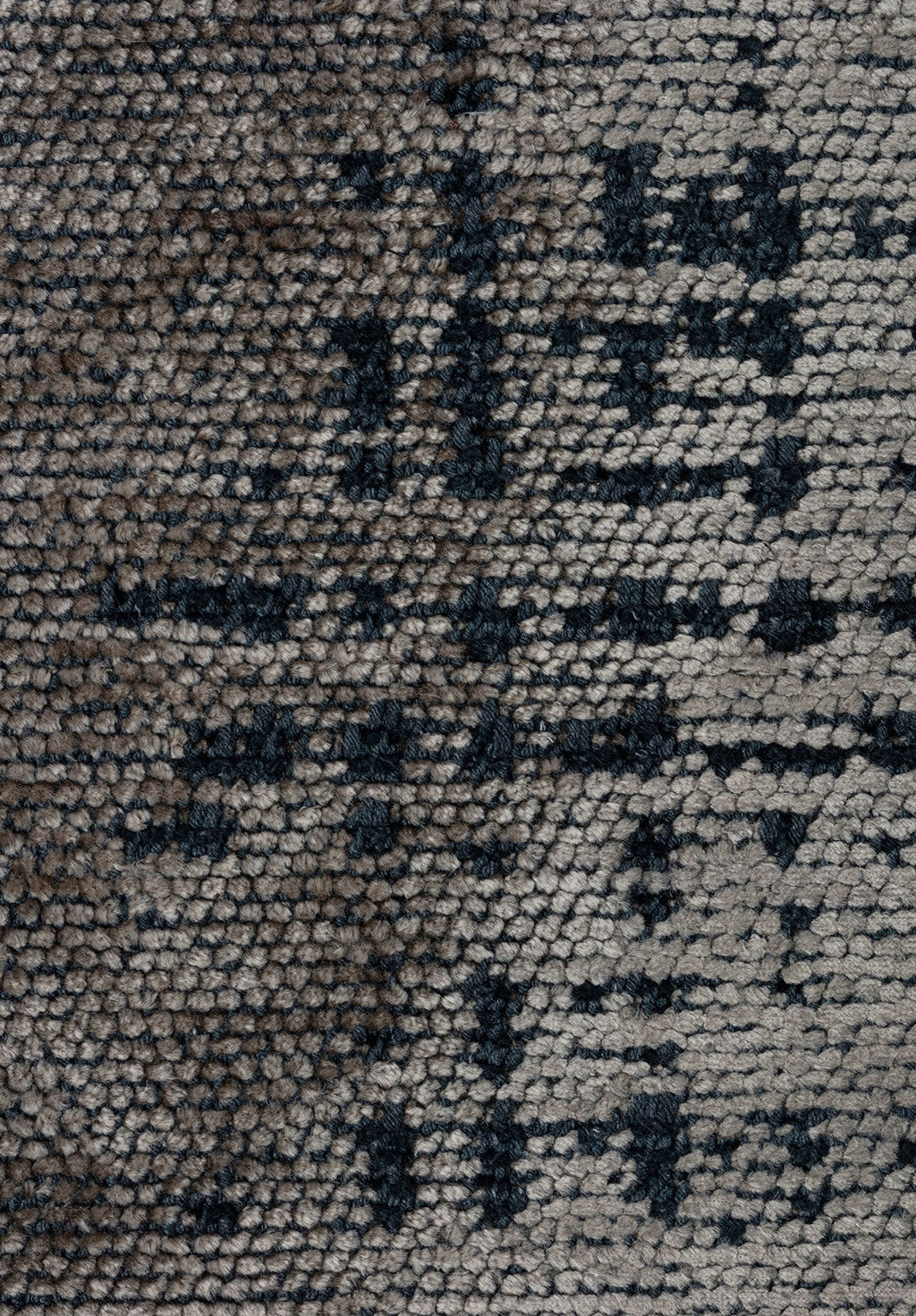 Space Beige - Matte Black Rug