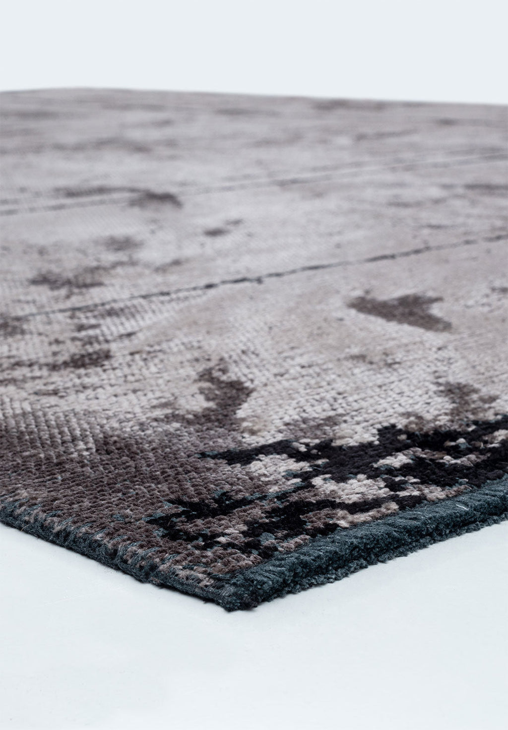 Barber Black - Dark Grey Rug