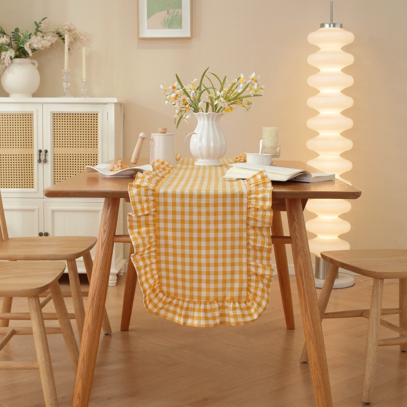 Picnic Party Ruffle Table Runner