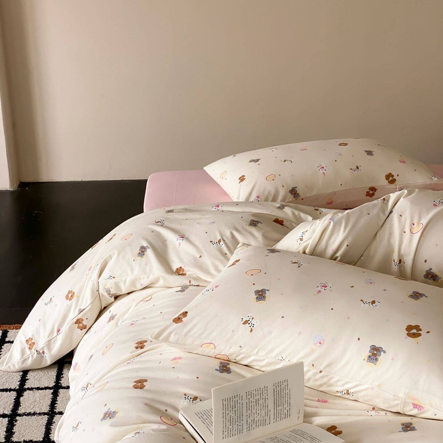 Dessert Buddies Bedding Set