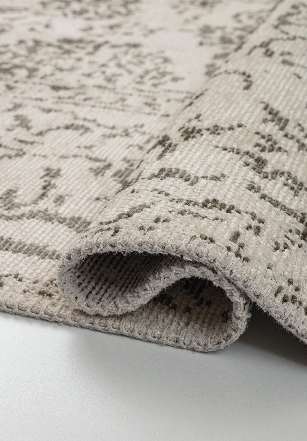 Classy Khaki - Ecru Rug