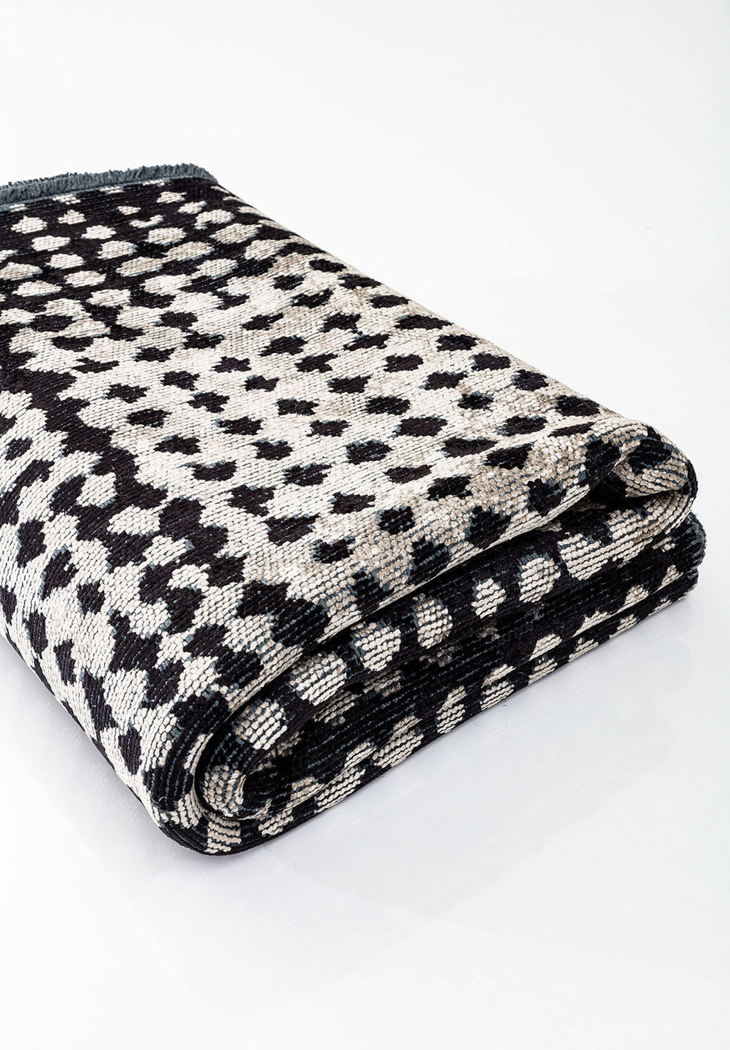 Dots Black - Cream Rug