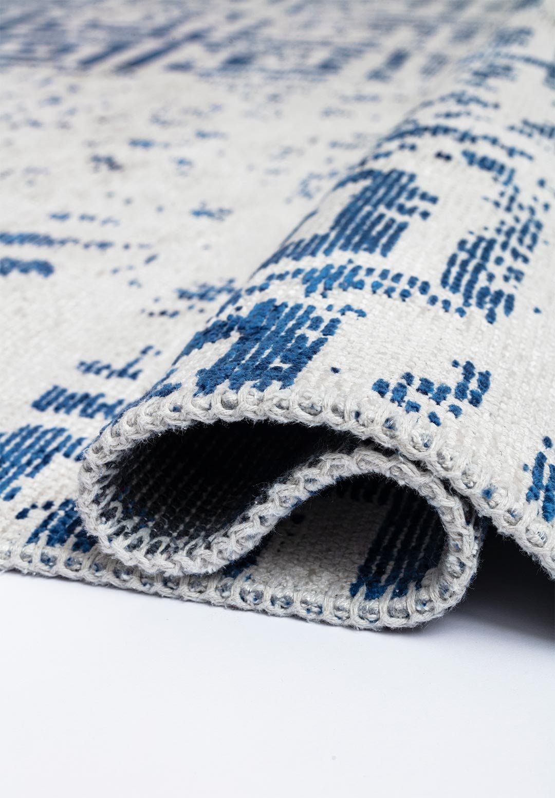 Helix Navy Blue - Ecru Rug