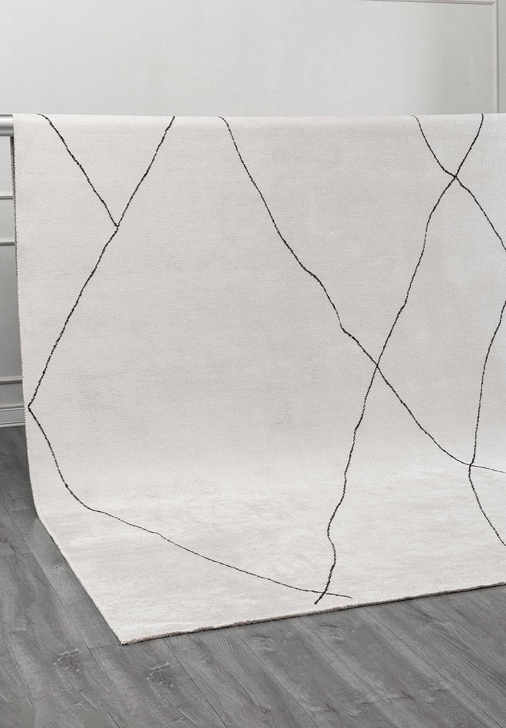 Bohemian Black - Ecru Rug