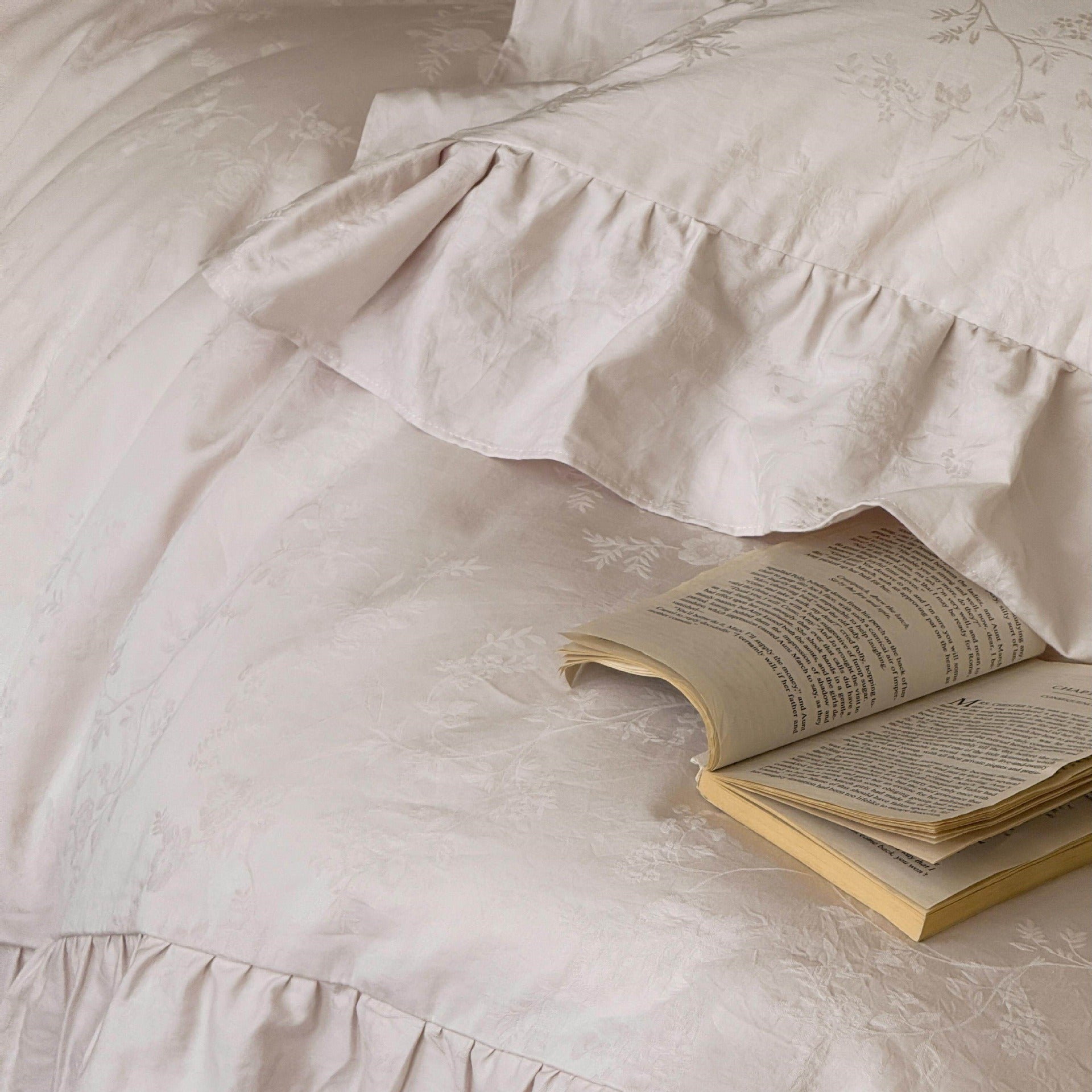 Blush Ruffle Cloud Bedding Set