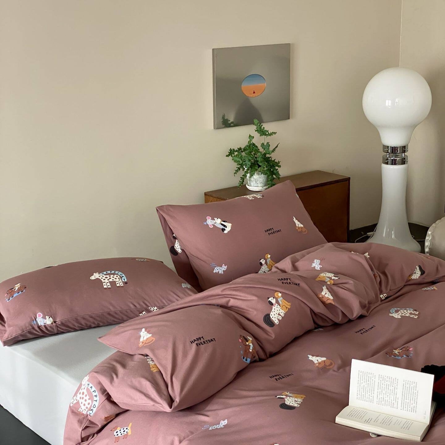 Happy Zoo Crew Bedding Set