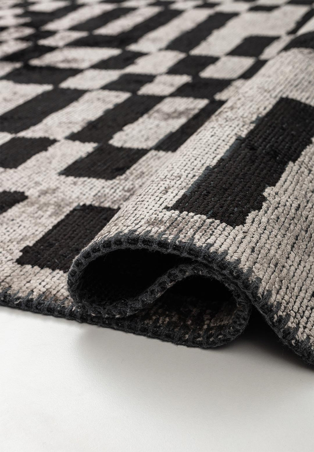 Domino Black - Cream Rug