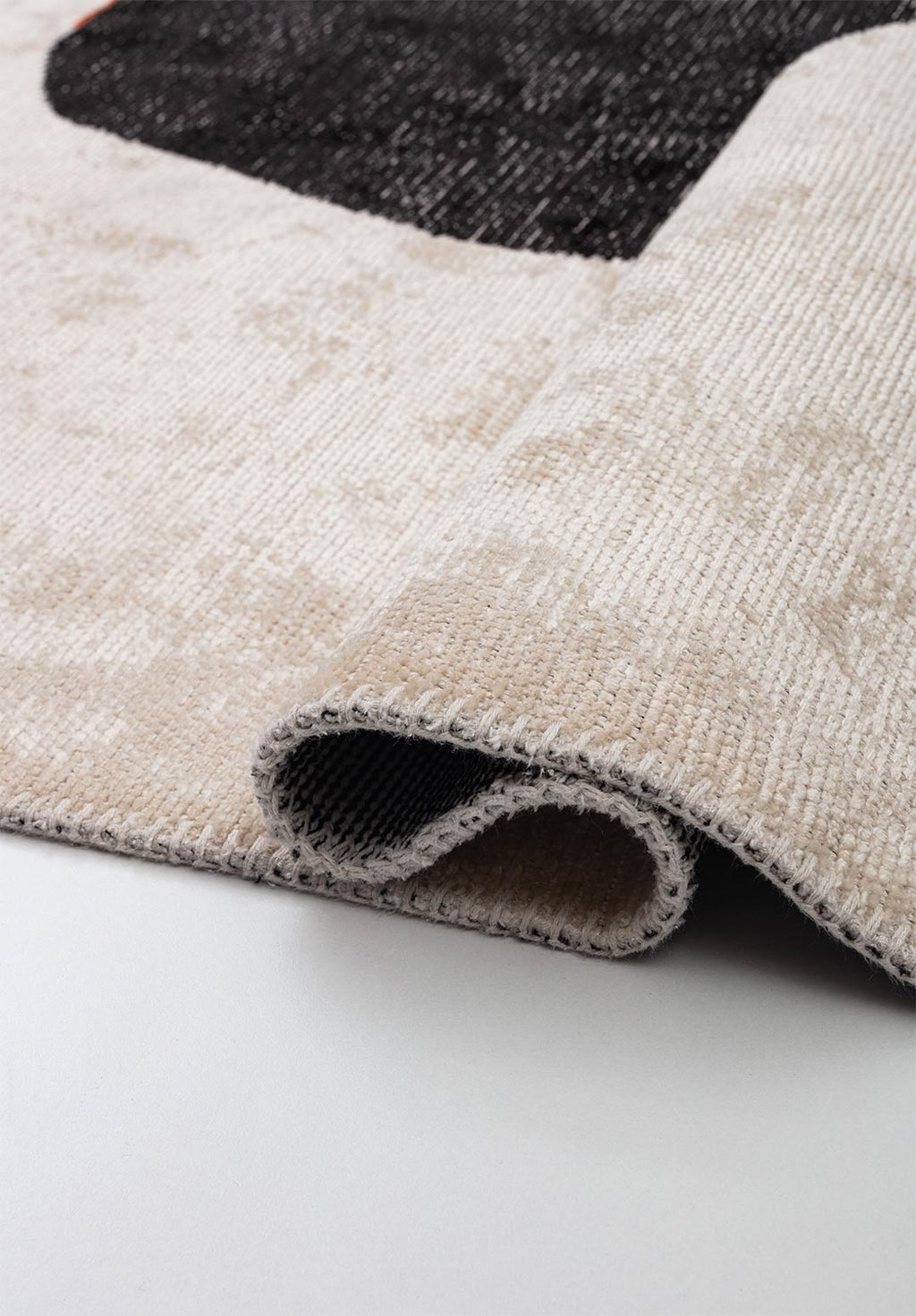 Rock Black - Ecru Rug