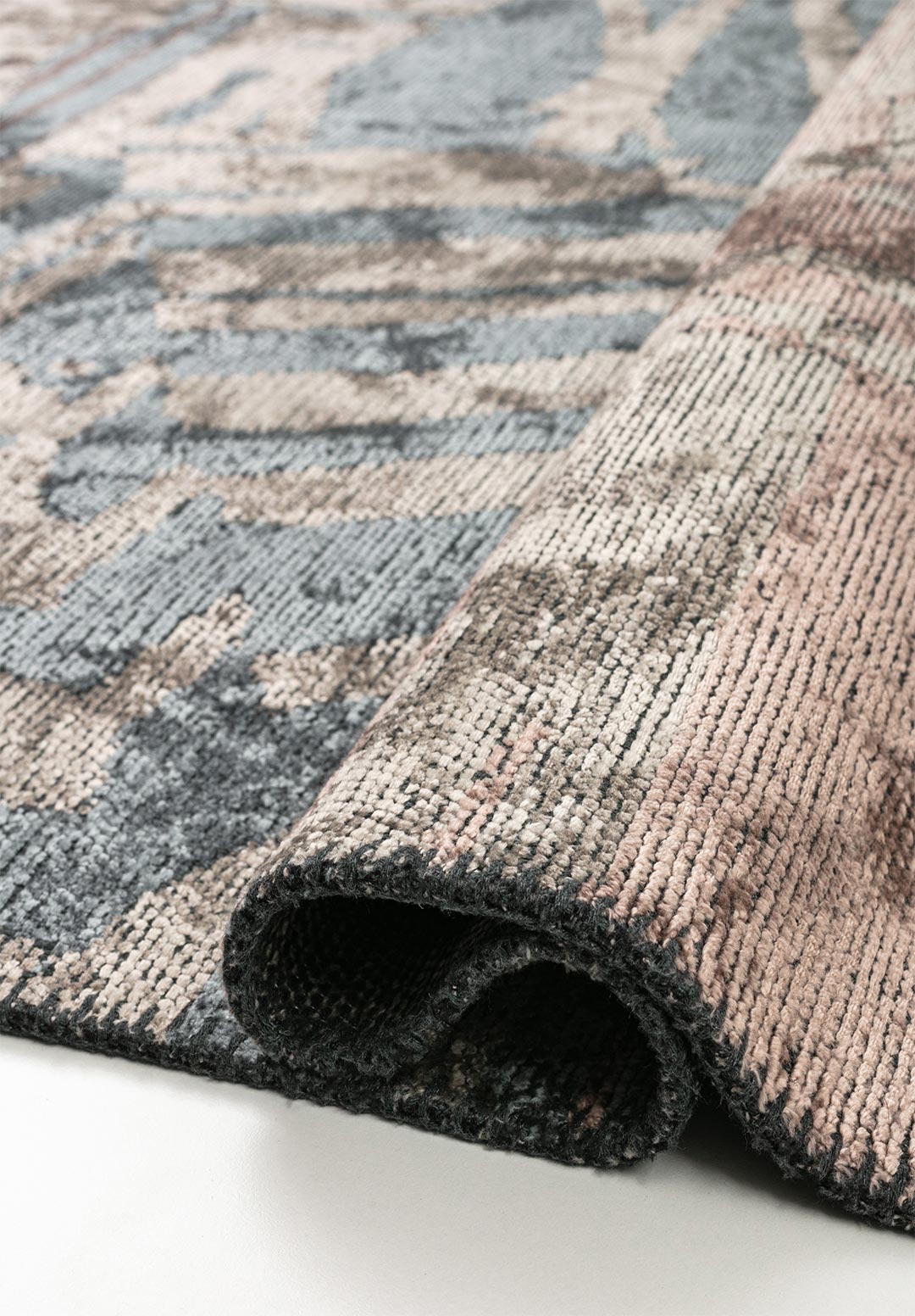 Graffiti Dark Mink - Cream Rug