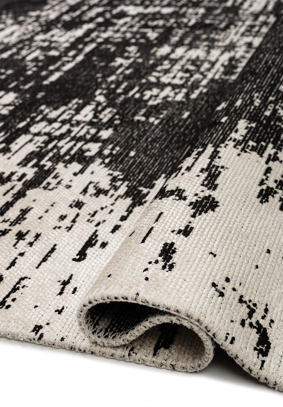 Fog Black - Ecru Rug
