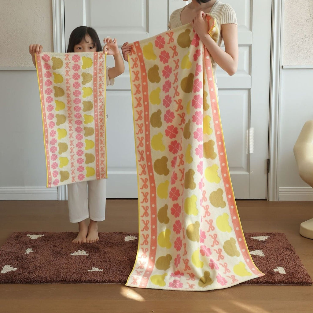 Bear And Clover Towel Collection