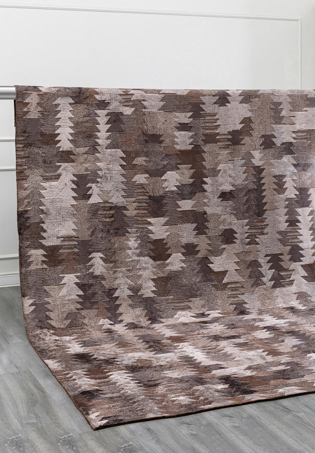 Clan Light Grey - Charcoal Rug