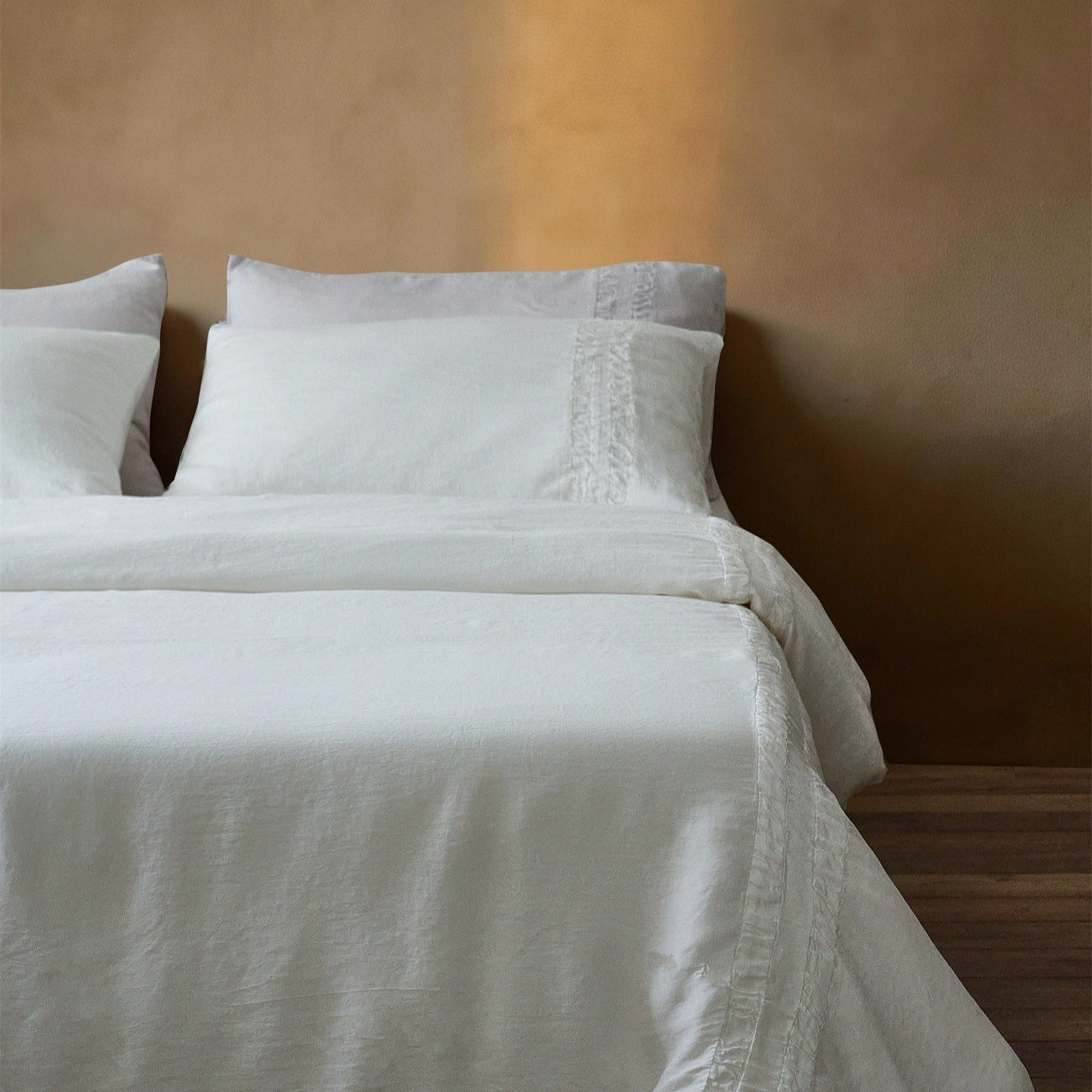 Cottage Ruched Bedding Set