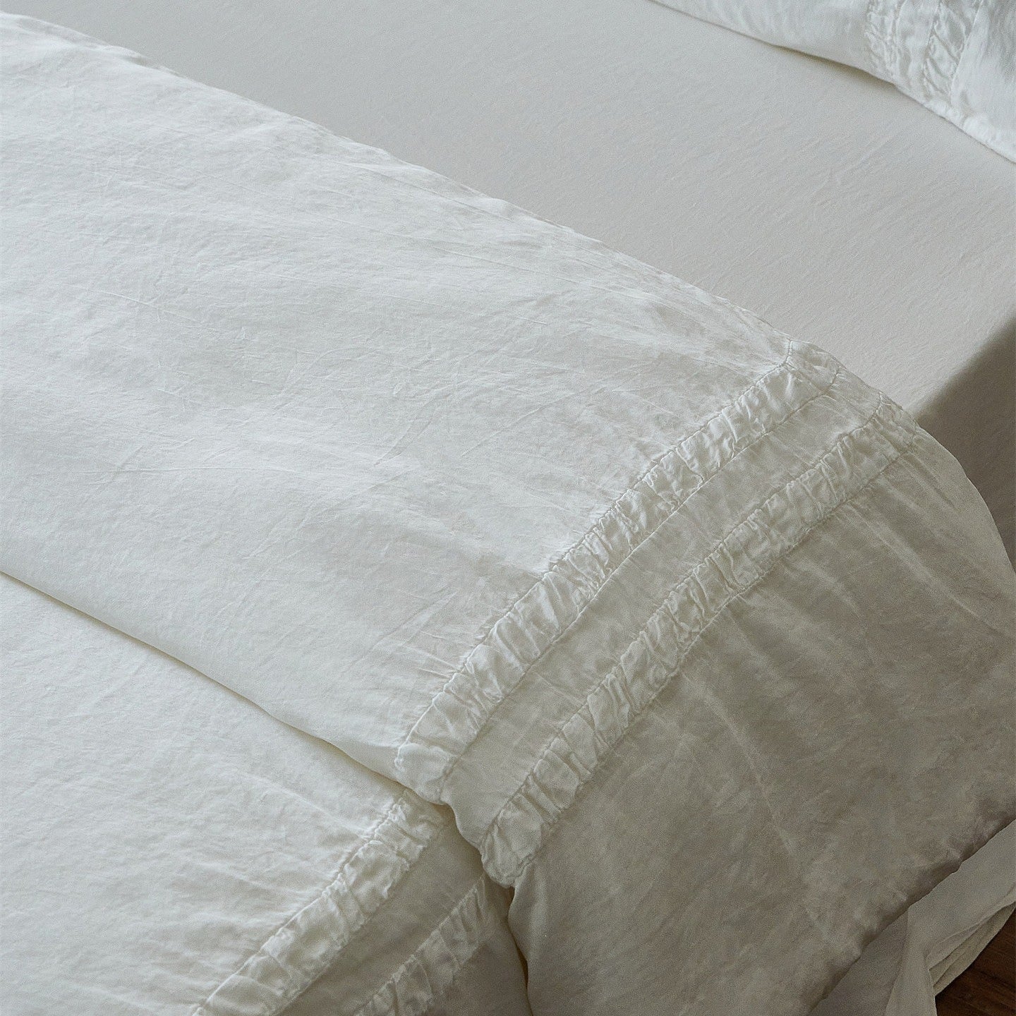 Cottage Ruched Bedding Set
