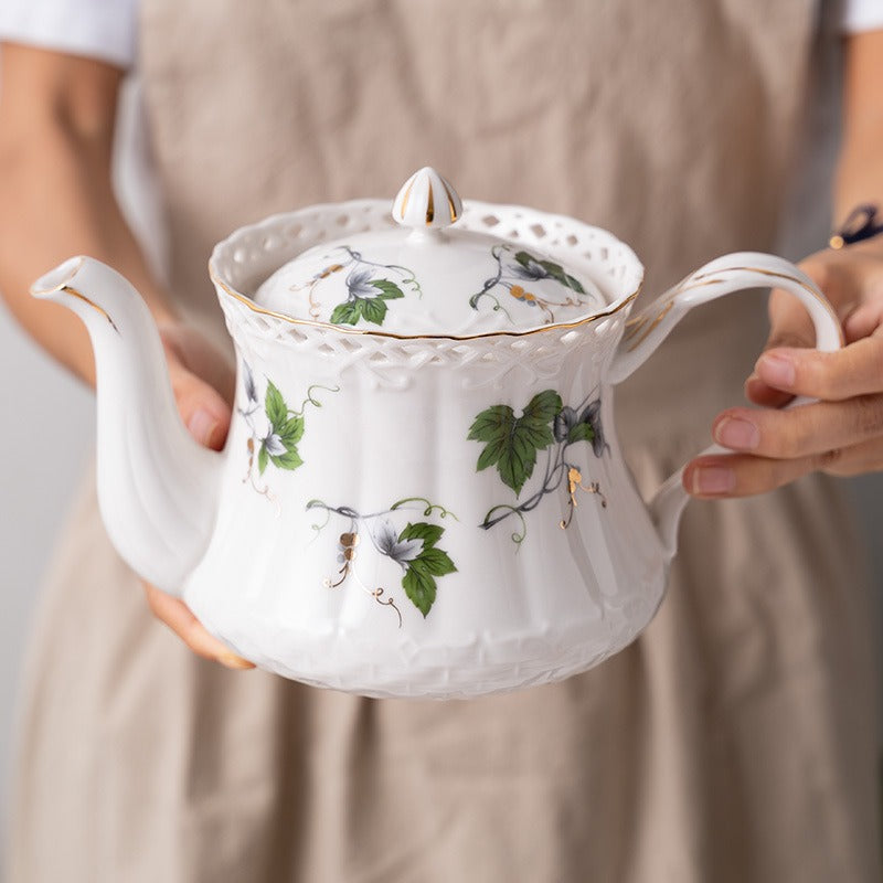 Royal Guipure Lace Tea Cup & Pot