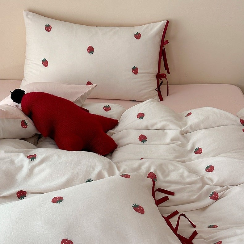 Strawberry Marshmallow Bedding Set
