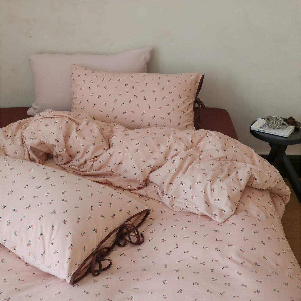 Cherry Ribbon Bedding Set