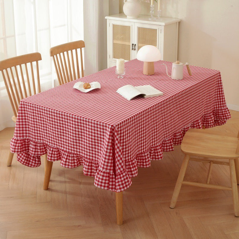 Dreamy Gingham Frill Tablecloth