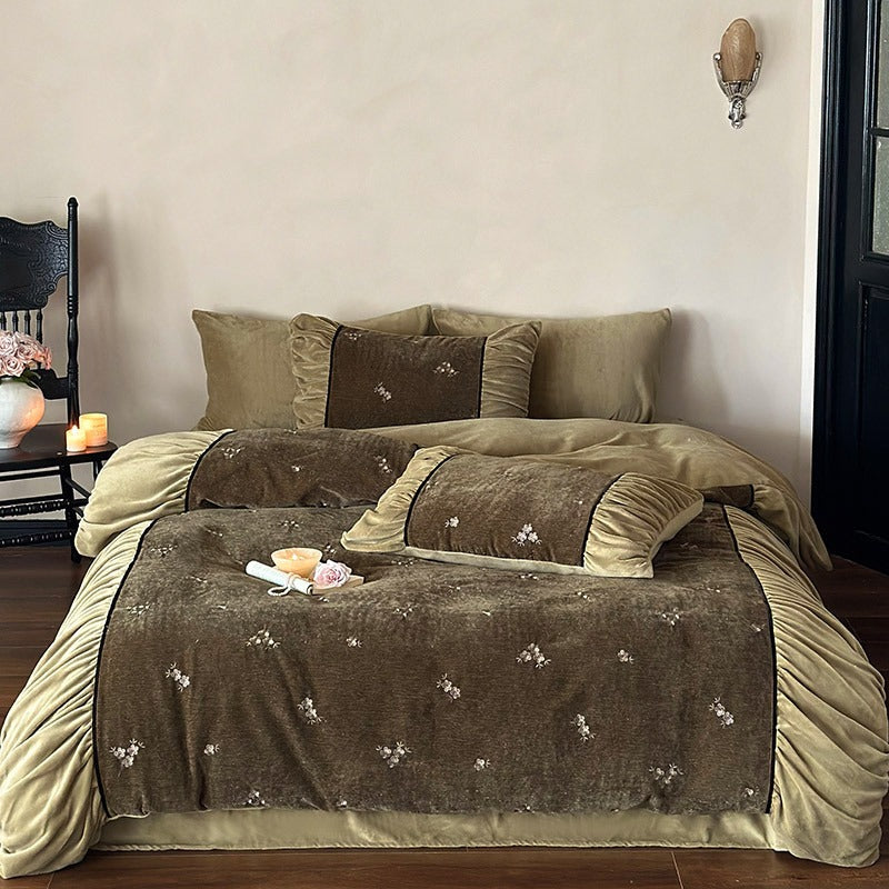 Floral Ruched Bedding Set