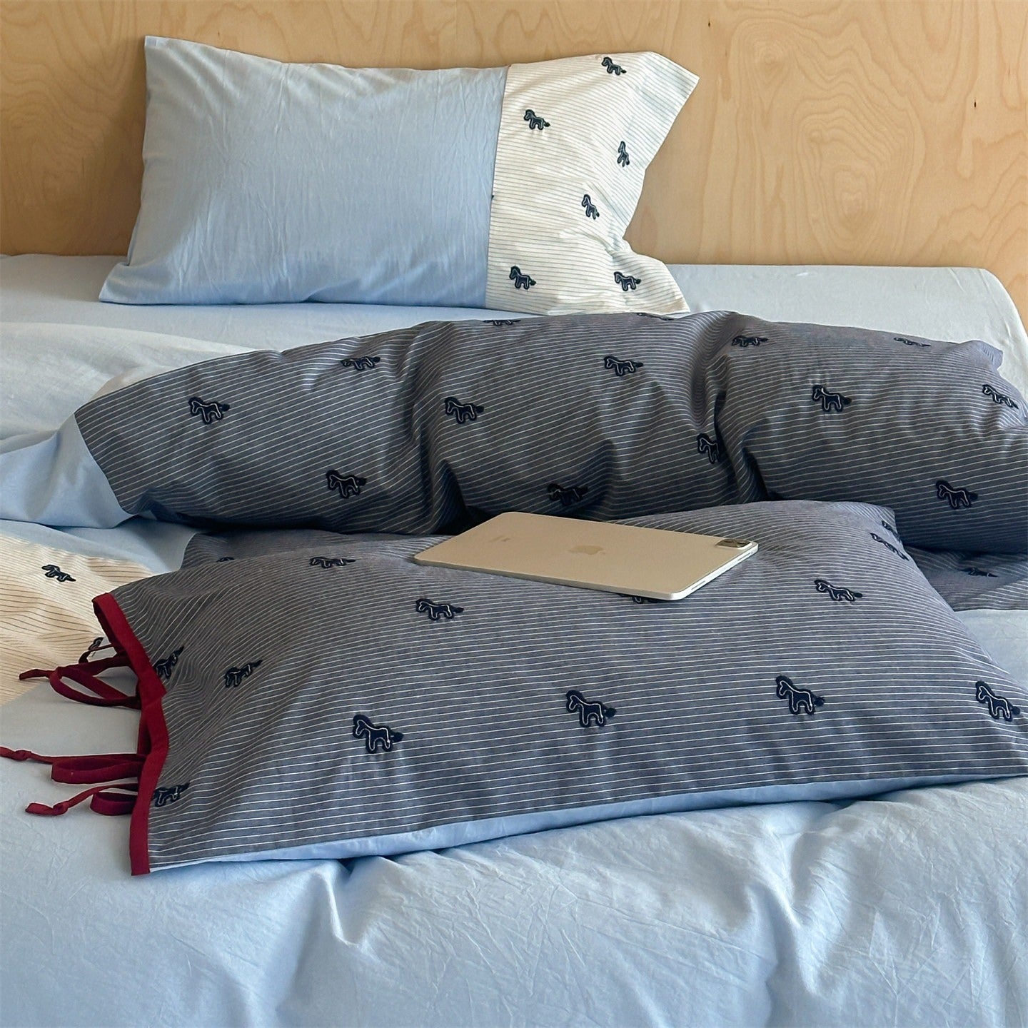 Coastal Pony Bedding Set